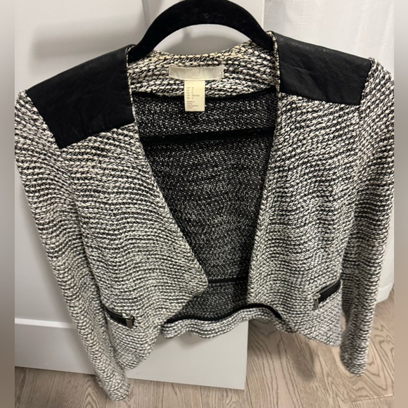 H&M cropped blazer US size 2 - Picture 1 of 3